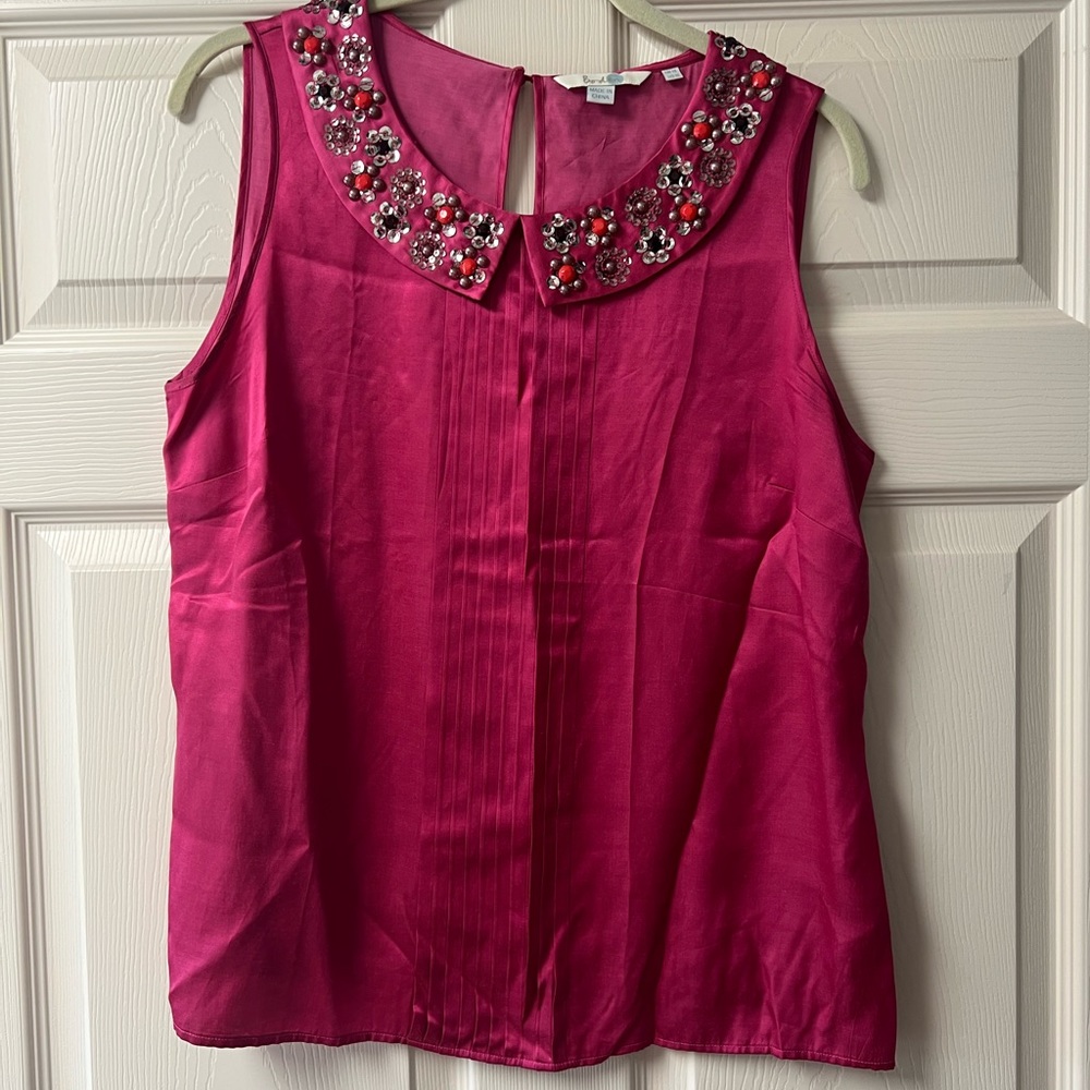 Boden fuschia top with jeweled collar.